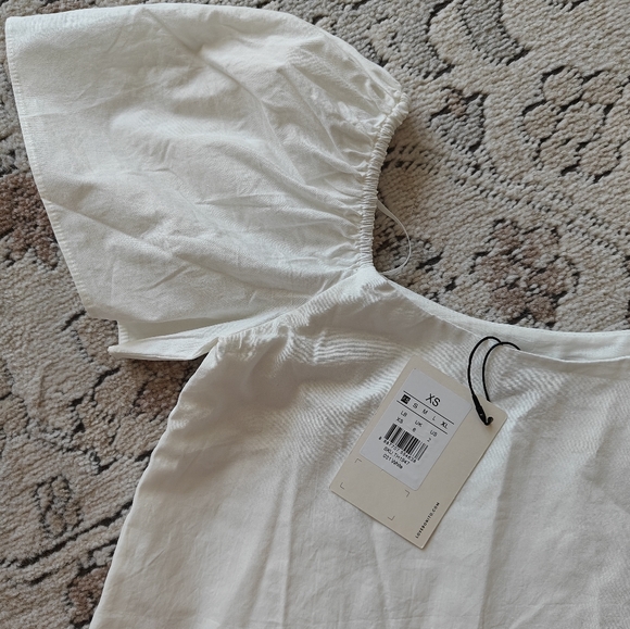 Love Bonito NWT White Butterfly Blouse - Picture 5 of 5